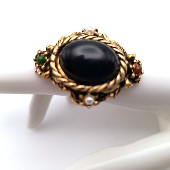 Vintage Black Lucite Cabochon Brass Ring Adjustable Size 7 - Picture 3 of 12
